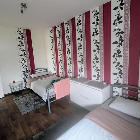 Familie Perl 아파트 Immenhausen